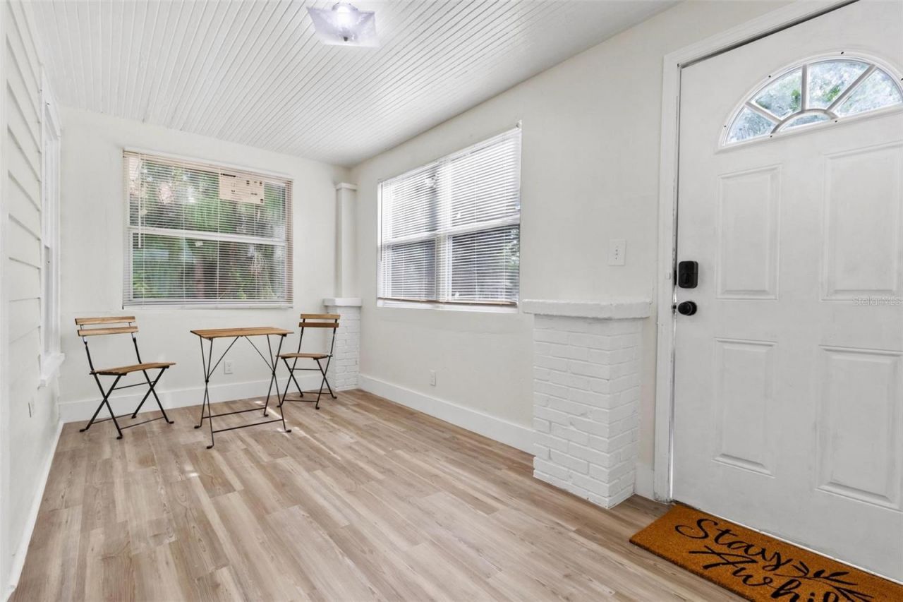 1735 Yale Street S, Saint Petersburg, FL 33712 Photo