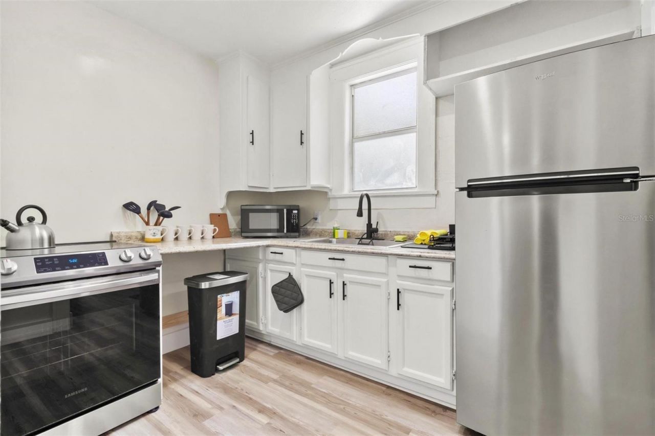 1735 Yale Street S, Saint Petersburg, FL 33712 Photo