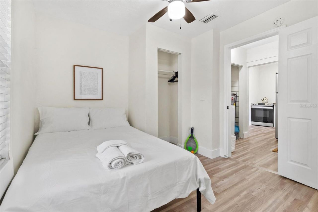 1735 Yale Street S, Saint Petersburg, FL 33712 Photo