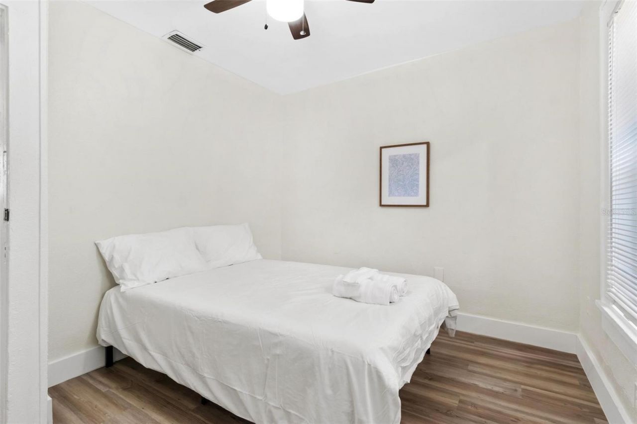 1735 Yale Street S, Saint Petersburg, FL 33712 Photo