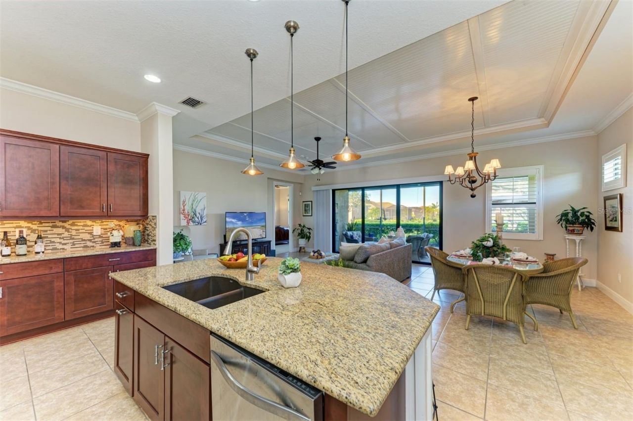 4610 Royal Dornoch Circle, Bradenton, FL 34211 Photo