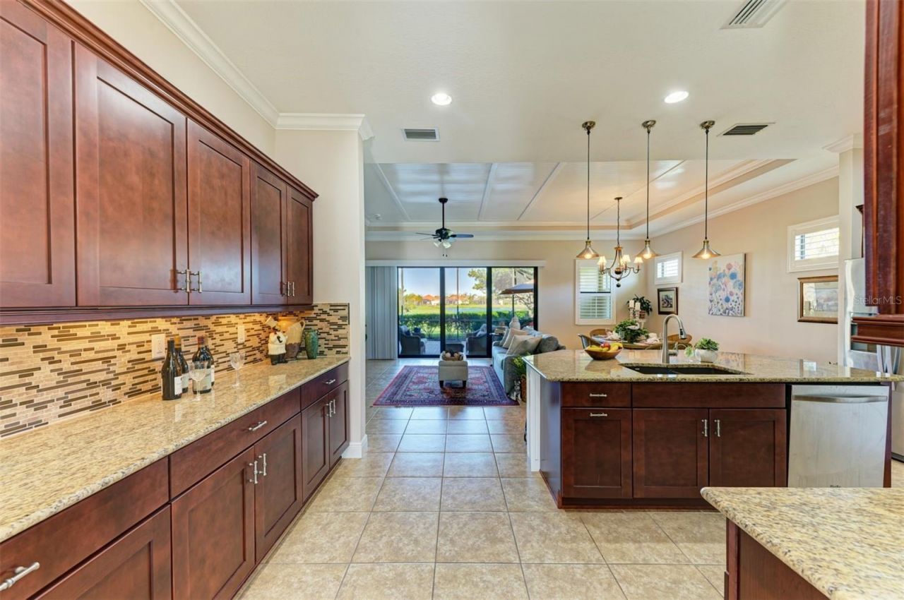 4610 Royal Dornoch Circle, Bradenton, FL 34211 Photo