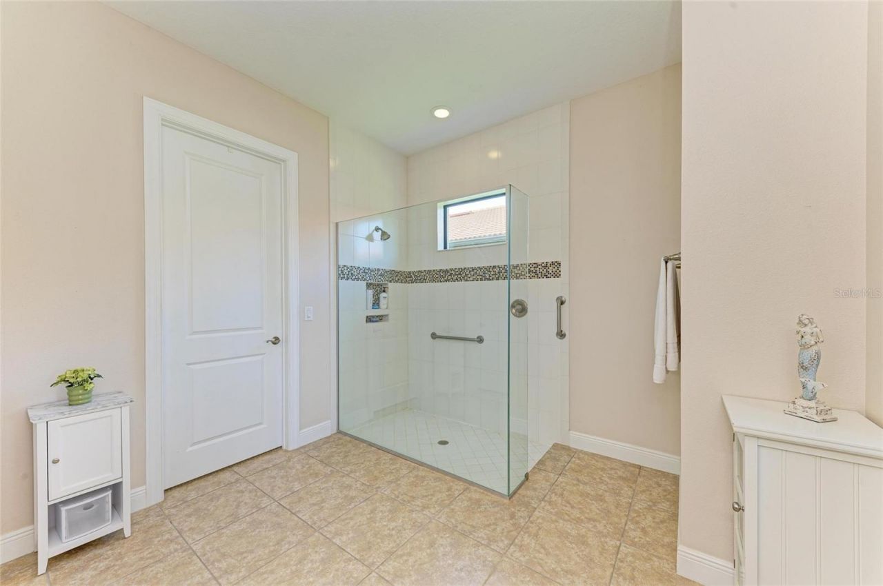 4610 Royal Dornoch Circle, Bradenton, FL 34211 Photo
