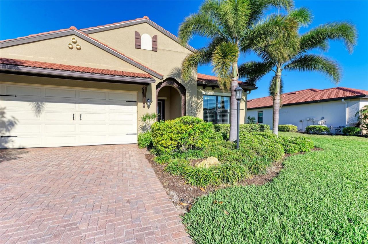 4610 Royal Dornoch Circle, Bradenton, FL 34211 Photo