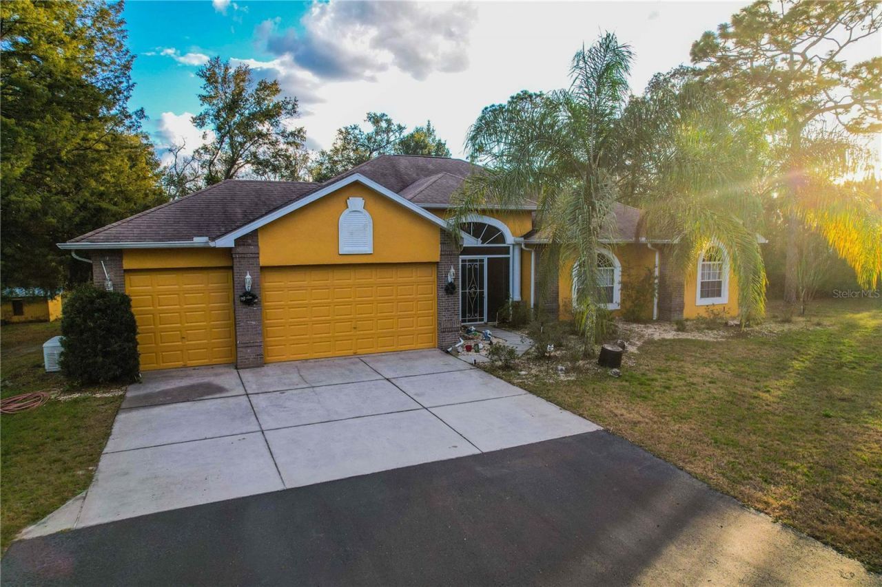 20600 Moreland Drive, Spring Hill, FL 34610 Photo