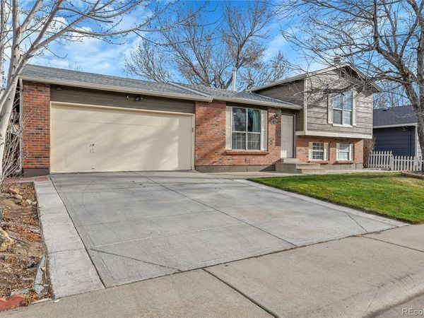 4642 Eureka Court, Denver, CO 80239