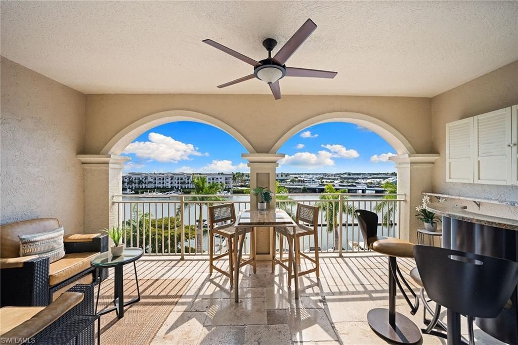 451 Bayfront Pl, Unit 5410, Naples, FL 34102 Photo