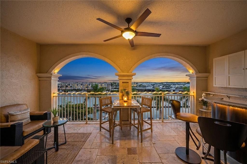 451 Bayfront Pl, Unit 5410, Naples, FL 34102 Photo