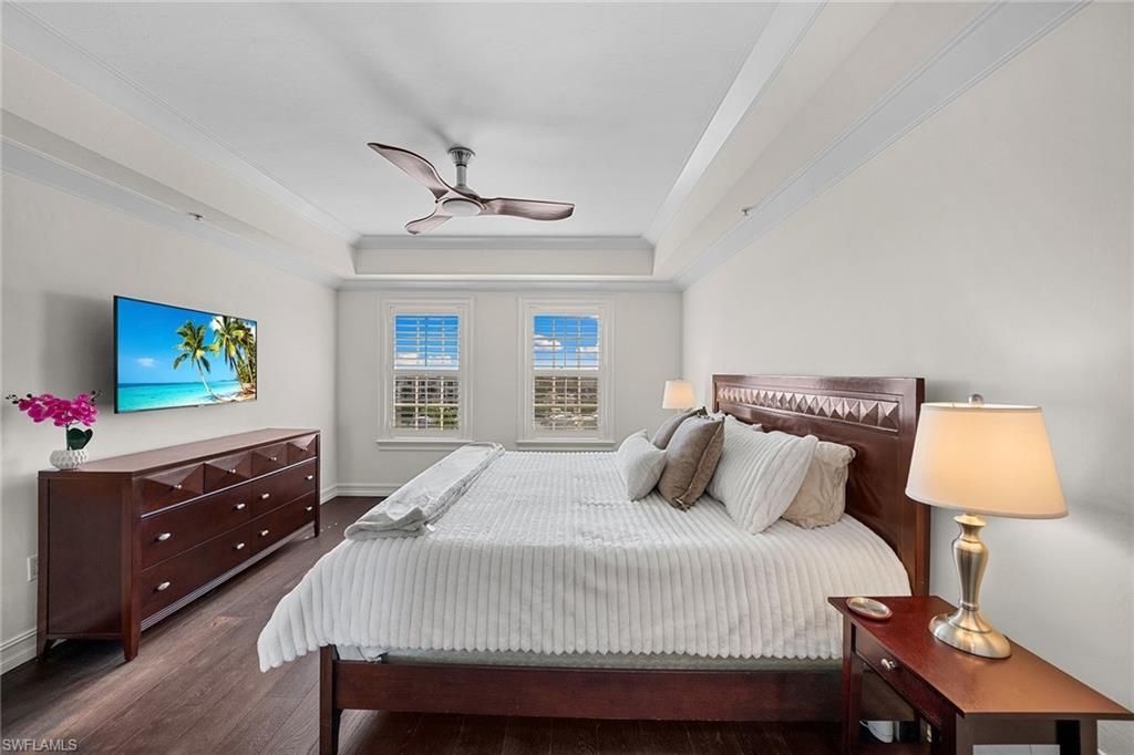 451 Bayfront Pl, Unit 5410, Naples, FL 34102 Photo