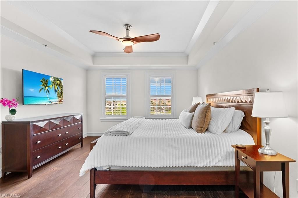 451 Bayfront Pl, Unit 5410, Naples, FL 34102 Photo
