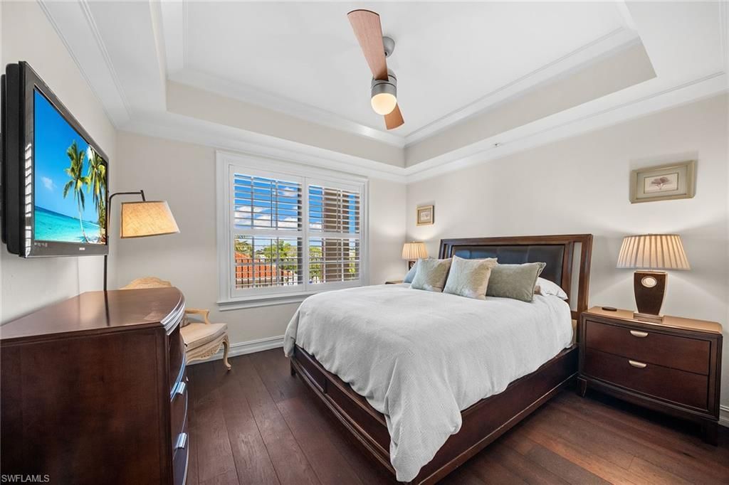 451 Bayfront Pl, Unit 5410, Naples, FL 34102 Photo