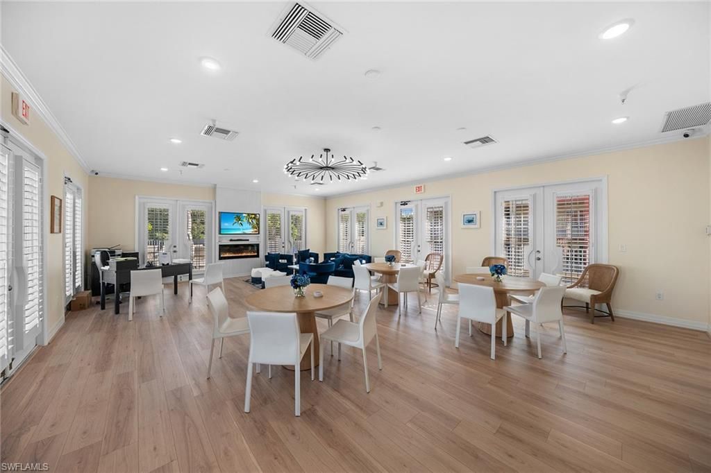 451 Bayfront Pl, Unit 5410, Naples, FL 34102 Photo