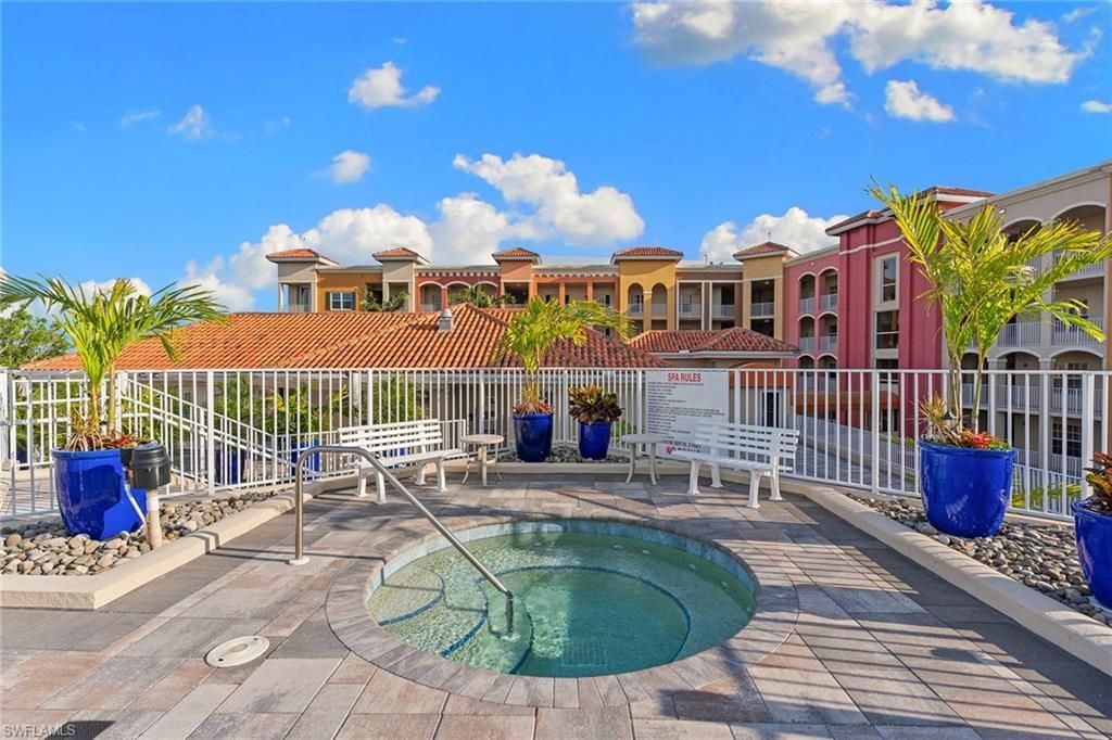451 Bayfront Pl, Unit 5410, Naples, FL 34102 Photo