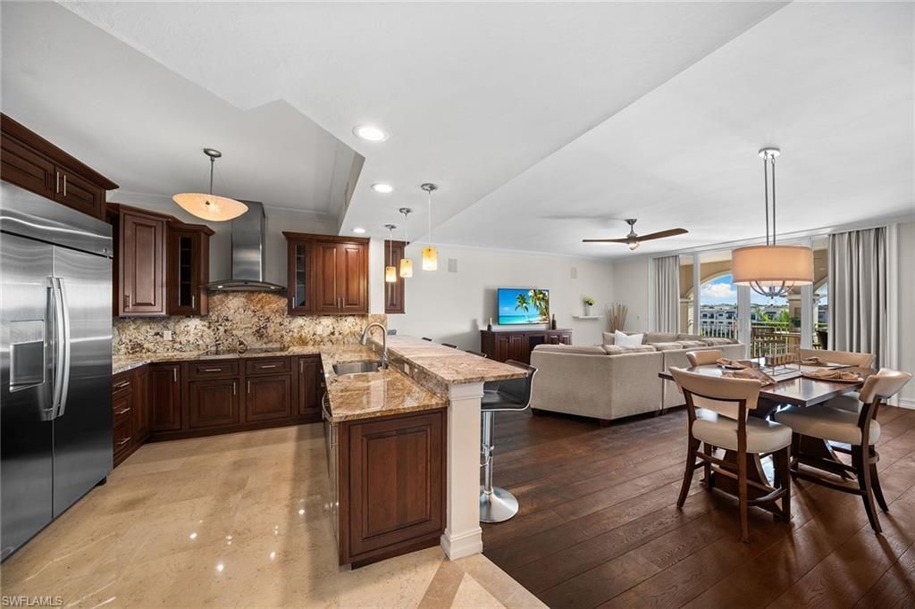 451 Bayfront Pl, Unit 5410, Naples, FL 34102 Photo