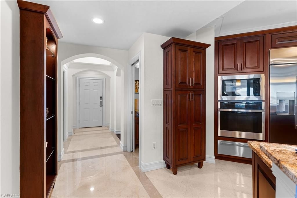 451 Bayfront Pl, Unit 5410, Naples, FL 34102 Photo