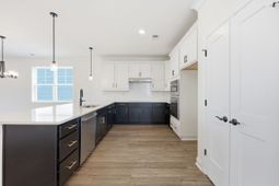 1310 Battery Park Dr. photo 4