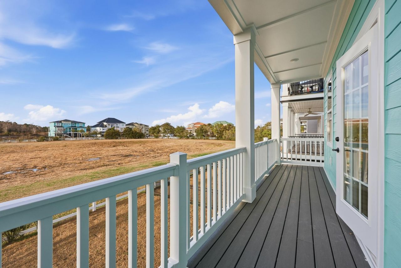 1105 Salt Windy Way Photo 12