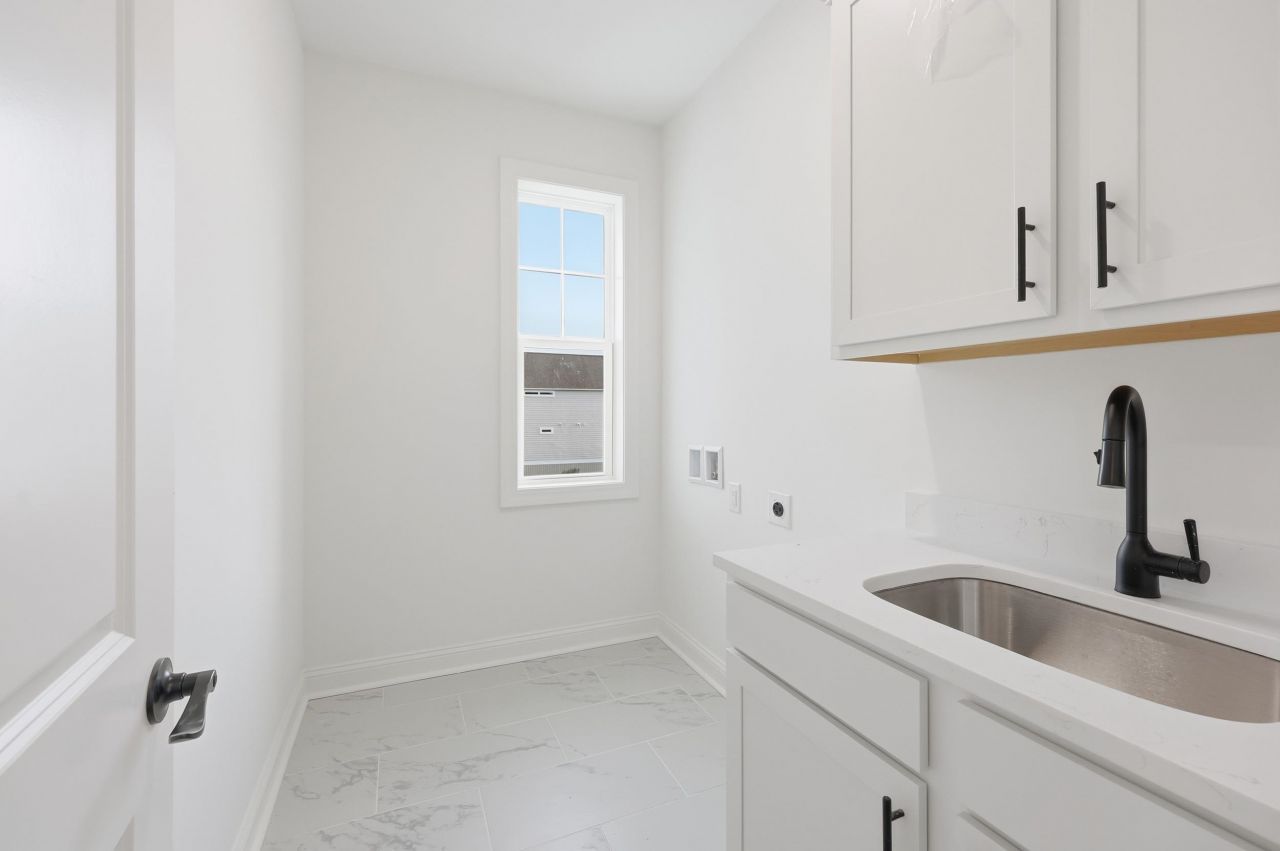 1105 Salt Windy Way Photo 18