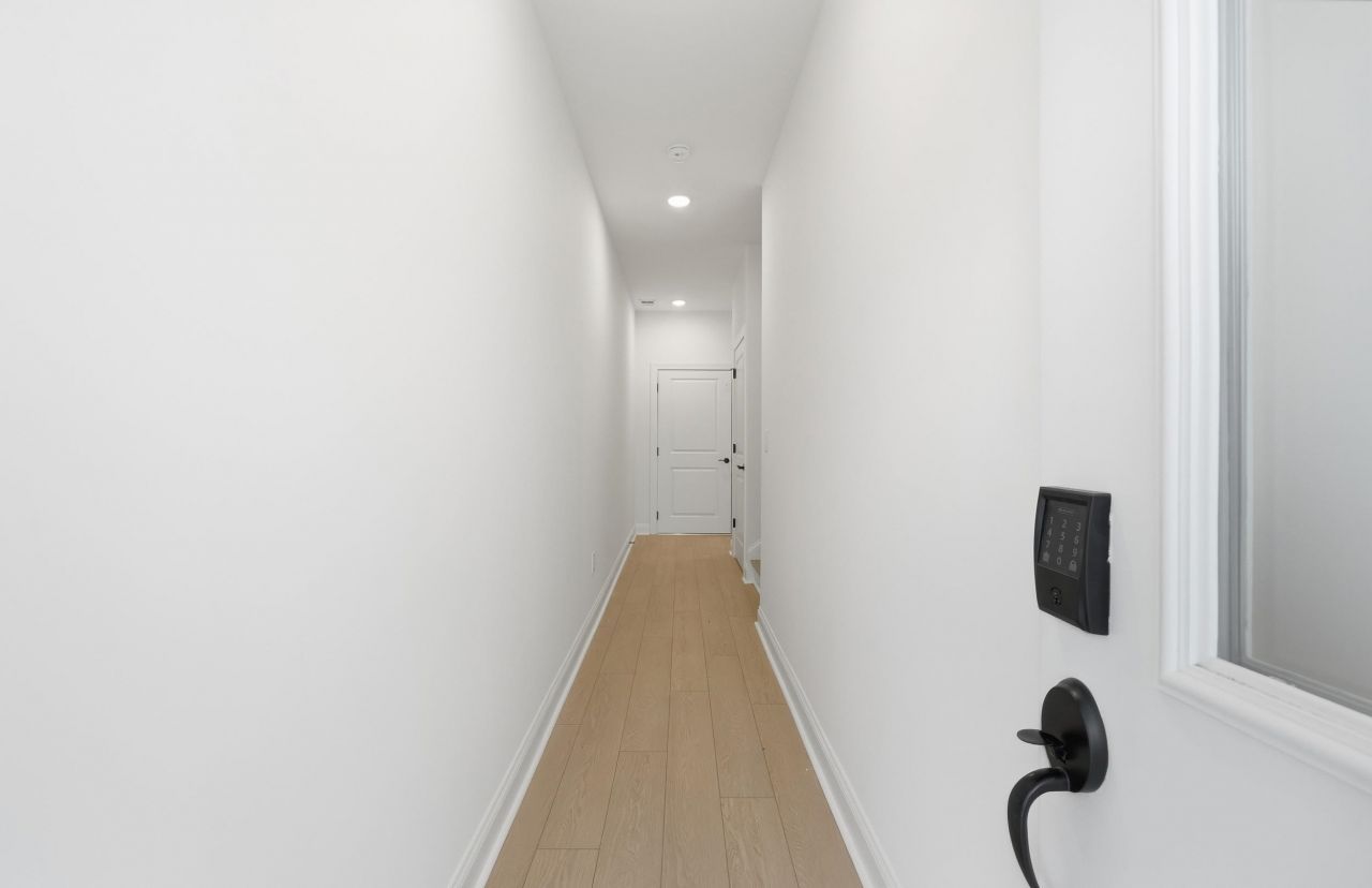 1105 Salt Windy Way Photo 6