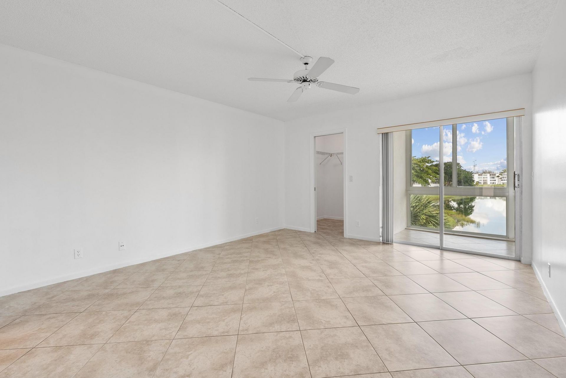306 Wellington E, West Palm Beach, FL 33417 Photo