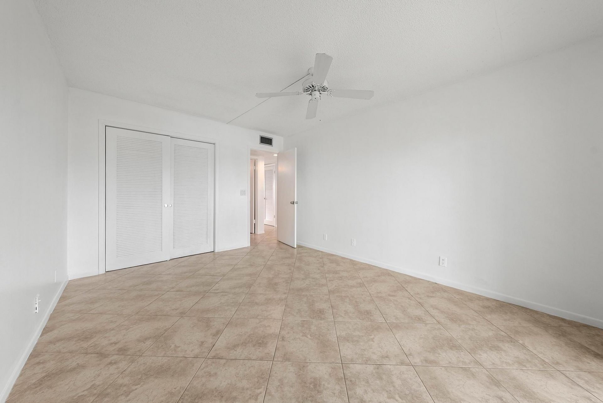 306 Wellington E, West Palm Beach, FL 33417 Photo