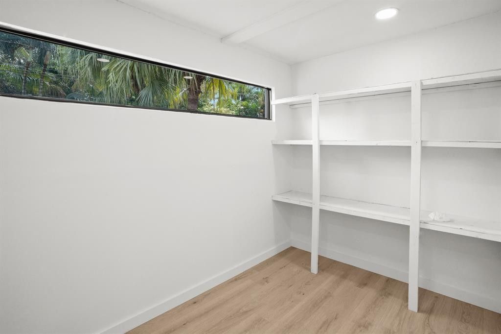 48 SE 7th Street, Hollywood, FL 33004 Photo