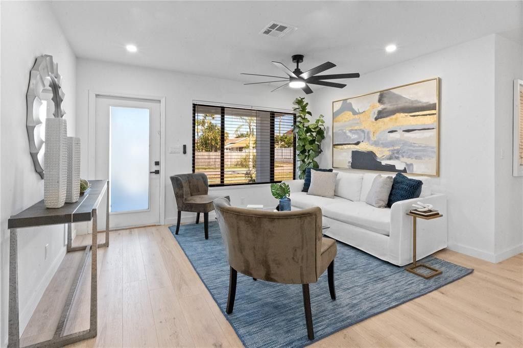 48 SE 7th Street, Hollywood, FL 33004 Photo