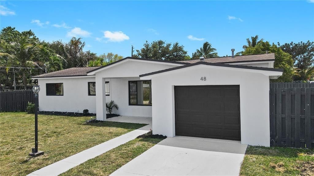 48 SE 7th Street, Hollywood, FL 33004 Photo