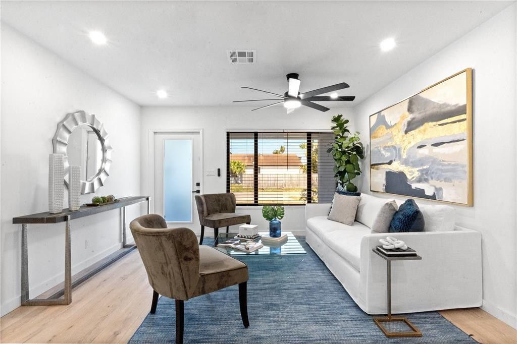 48 SE 7th Street, Hollywood, FL 33004 Photo