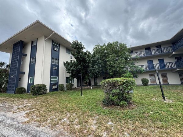 1150 E Sample Rd, Unit 101, Pompano Beach, FL 33064