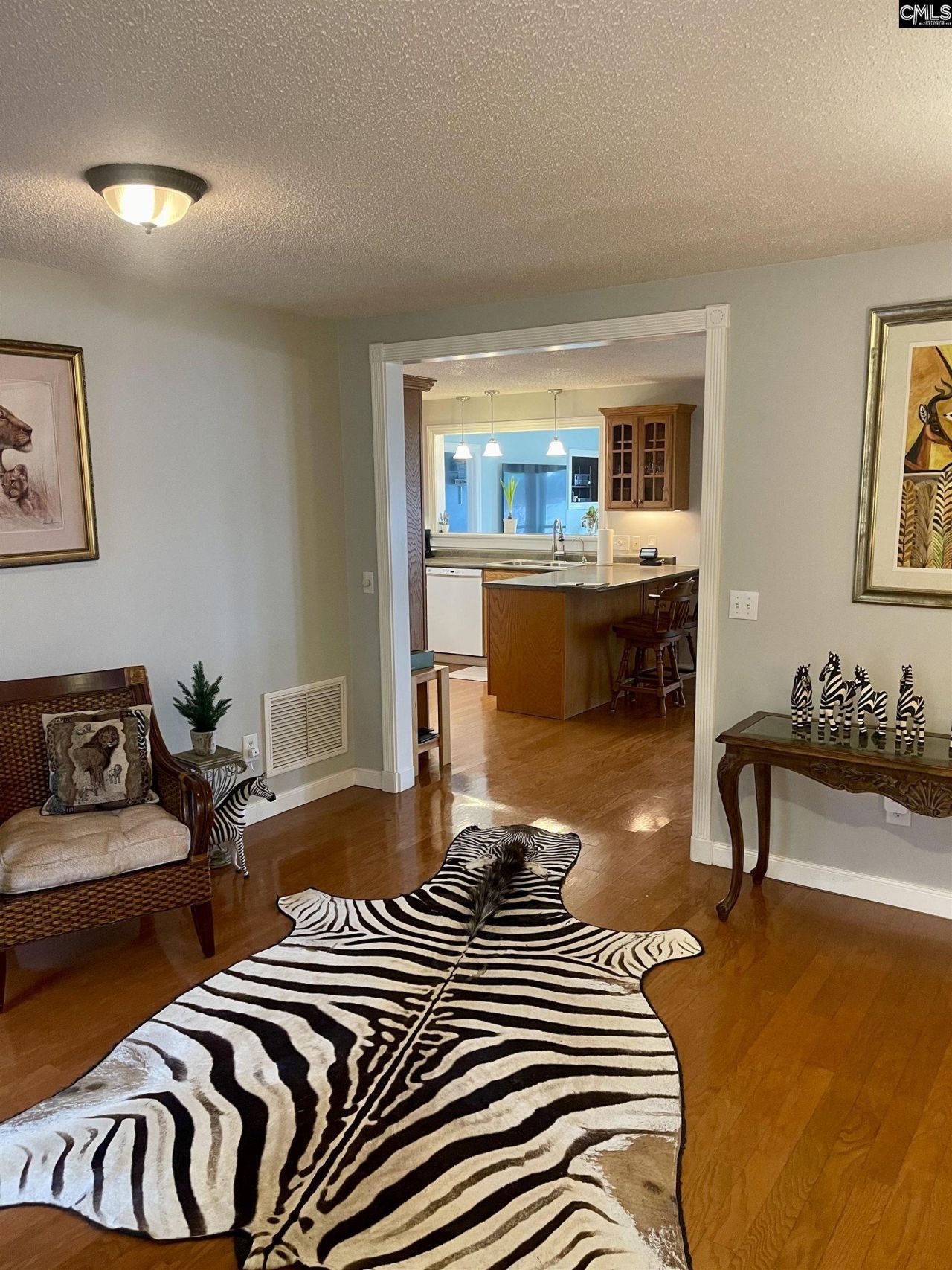 387 Dutchman Lane  Photo 14