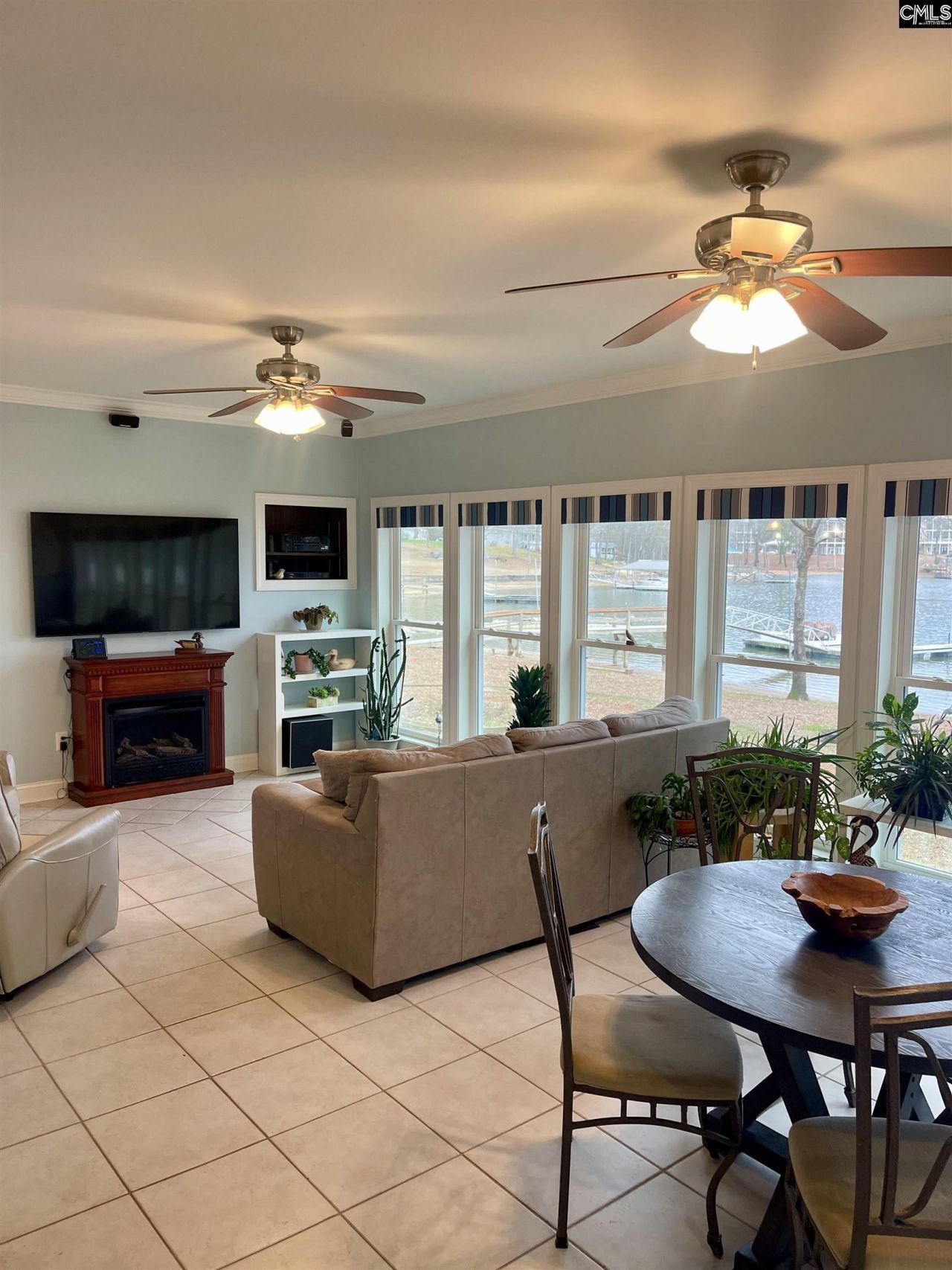 387 Dutchman Lane  Photo 17