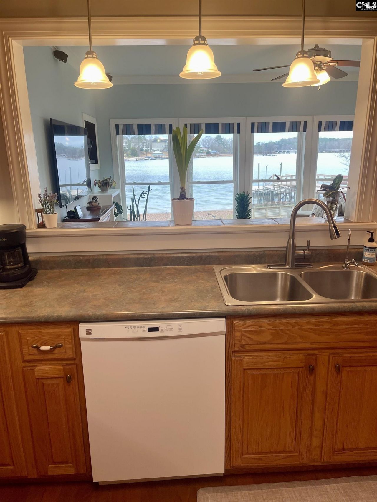 387 Dutchman Lane  Photo 24