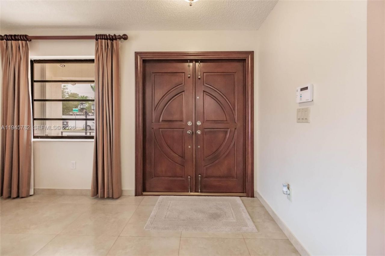 13401 SW 30th St, Miami, FL 33175 Photo