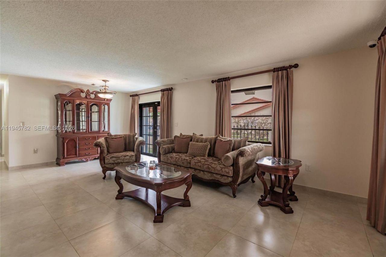 13401 SW 30th St, Miami, FL 33175 Photo