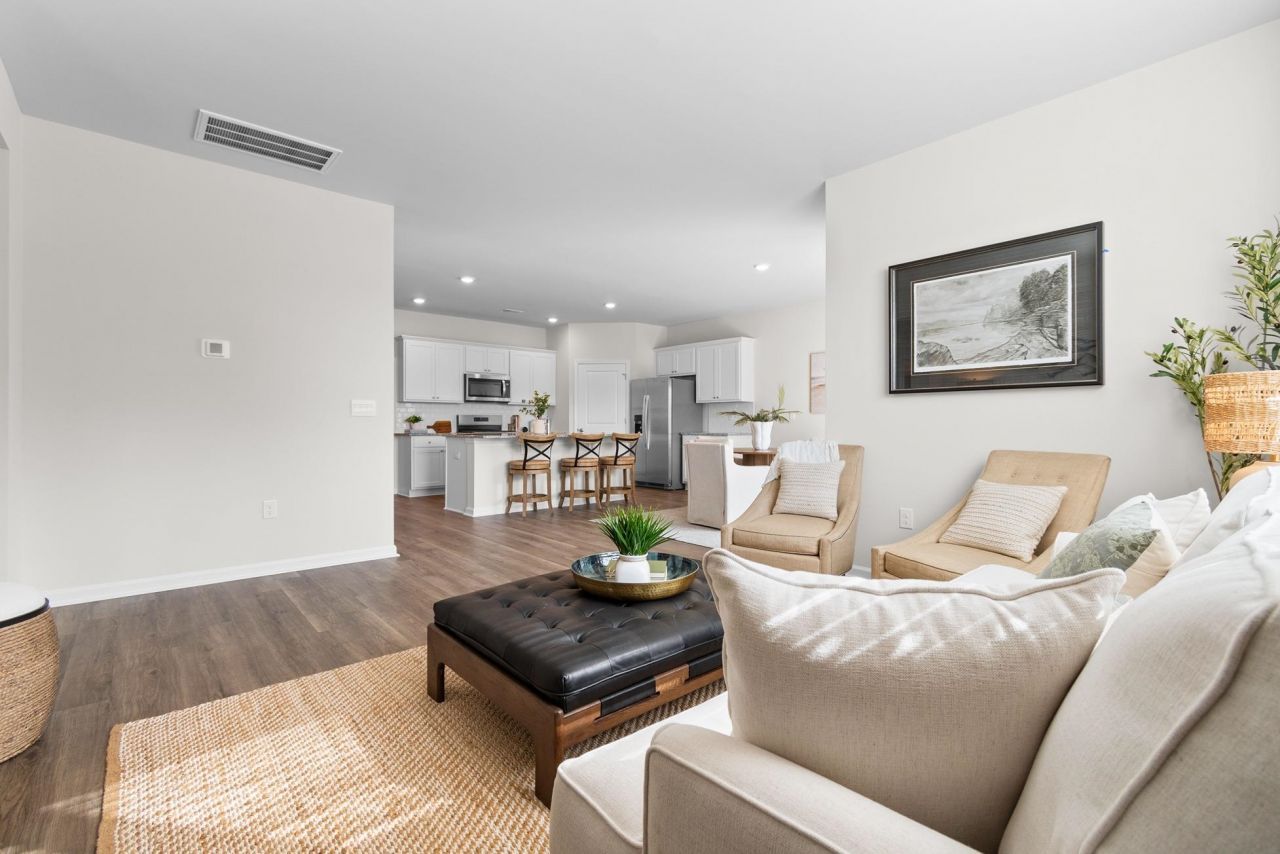 620 Anthem Ct. Photo 13