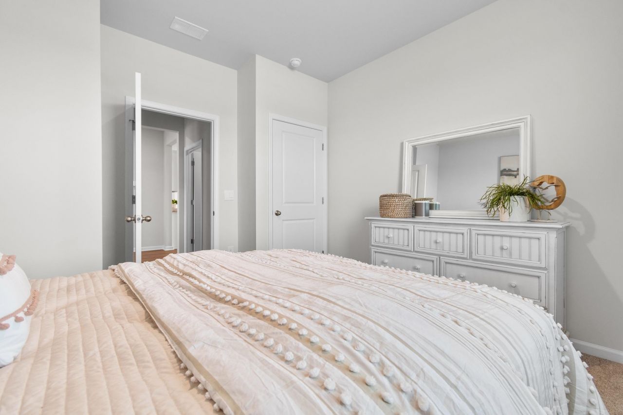 620 Anthem Ct. Photo 23