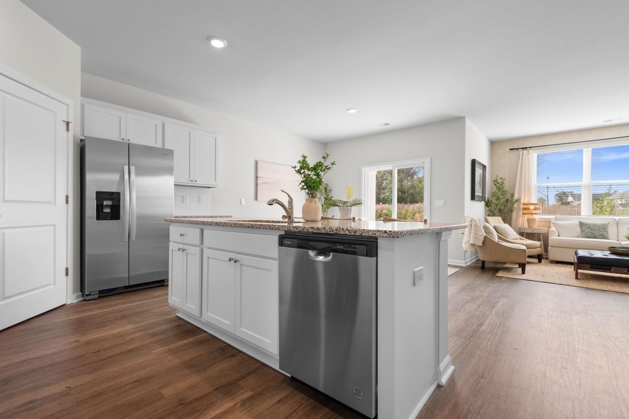 620 Anthem Ct. Photo 8