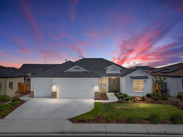 14924 Wayne Lee Court, Bakersfield, CA 93314