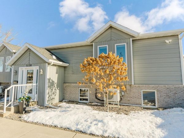 3120 15th Street S, Fargo, ND 58103