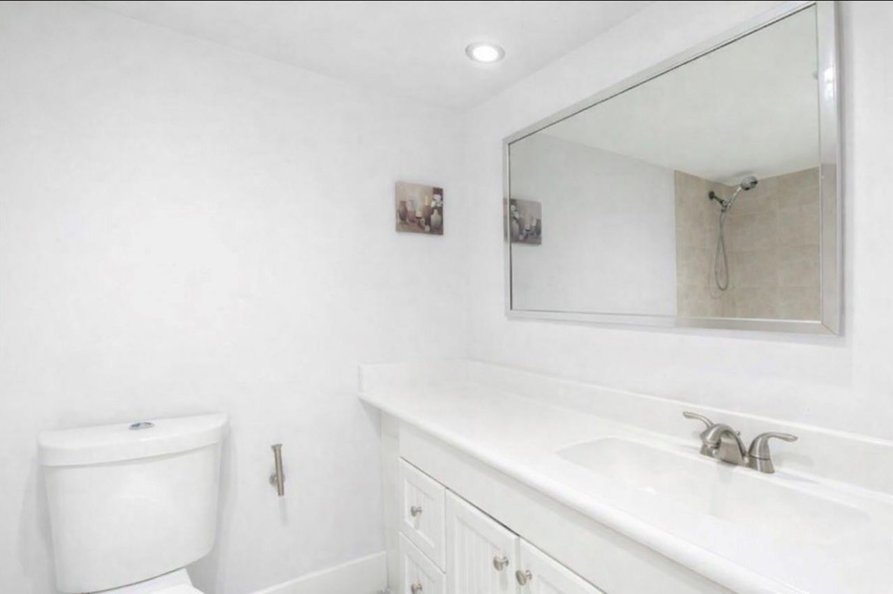 500 Oaks Lane, Unit 110, Pompano Beach, FL 33069 Photo