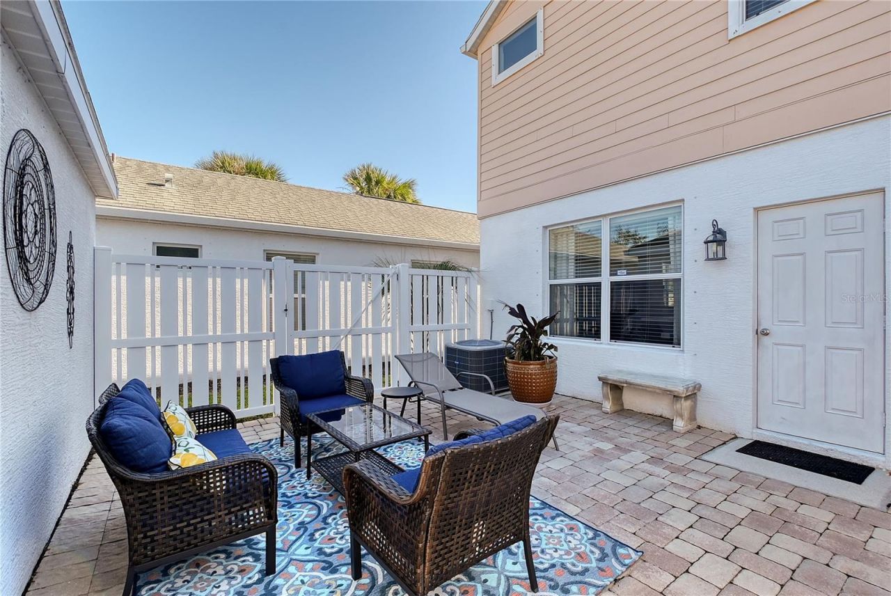 4755 Woodbrook Drive, Sarasota, FL 34243 Photo