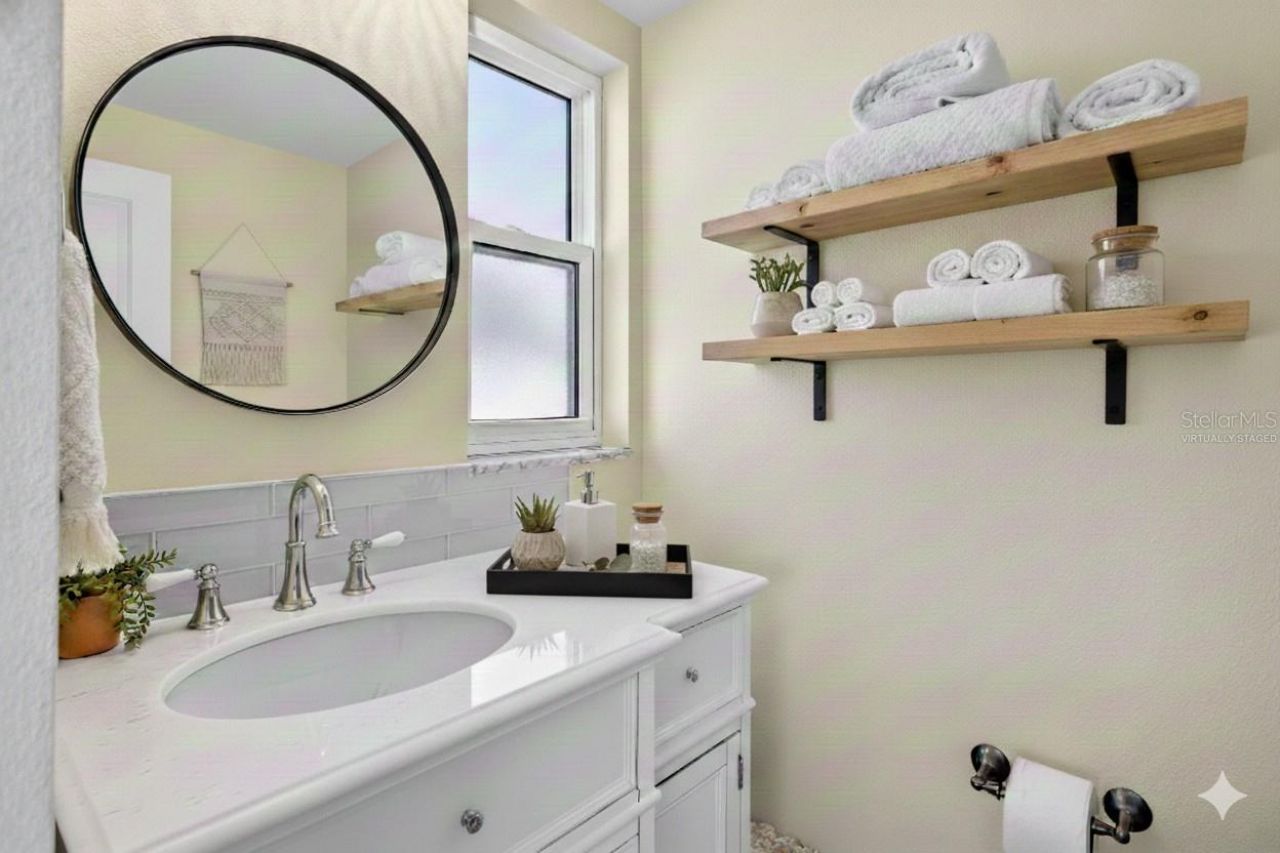 4388 50th Place S, Saint Petersburg, FL 33711 Photo