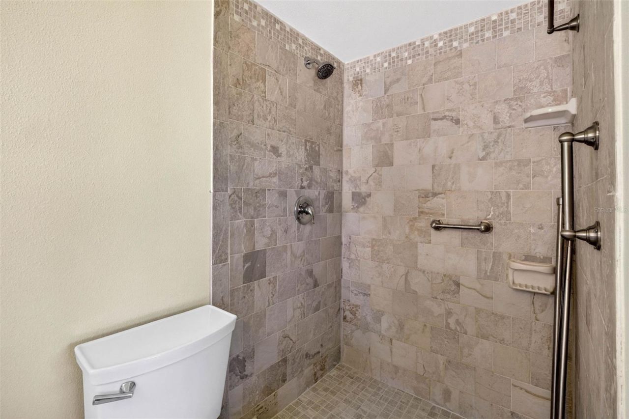 4388 50th Place S, Saint Petersburg, FL 33711 Photo