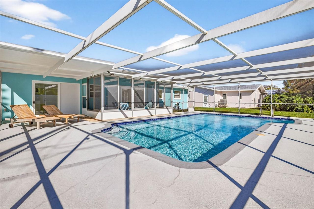 4388 50th Place S, Saint Petersburg, FL 33711 Photo