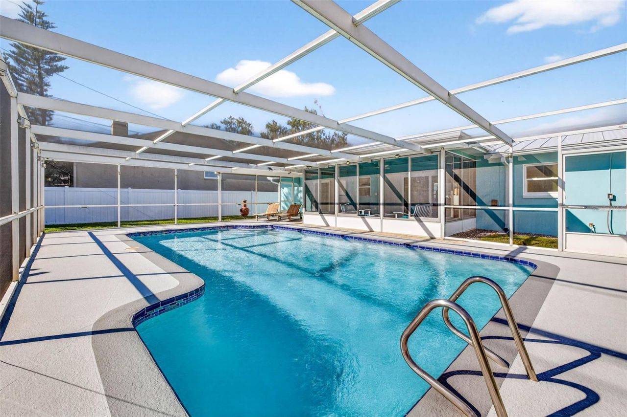 4388 50th Place S, Saint Petersburg, FL 33711 Photo