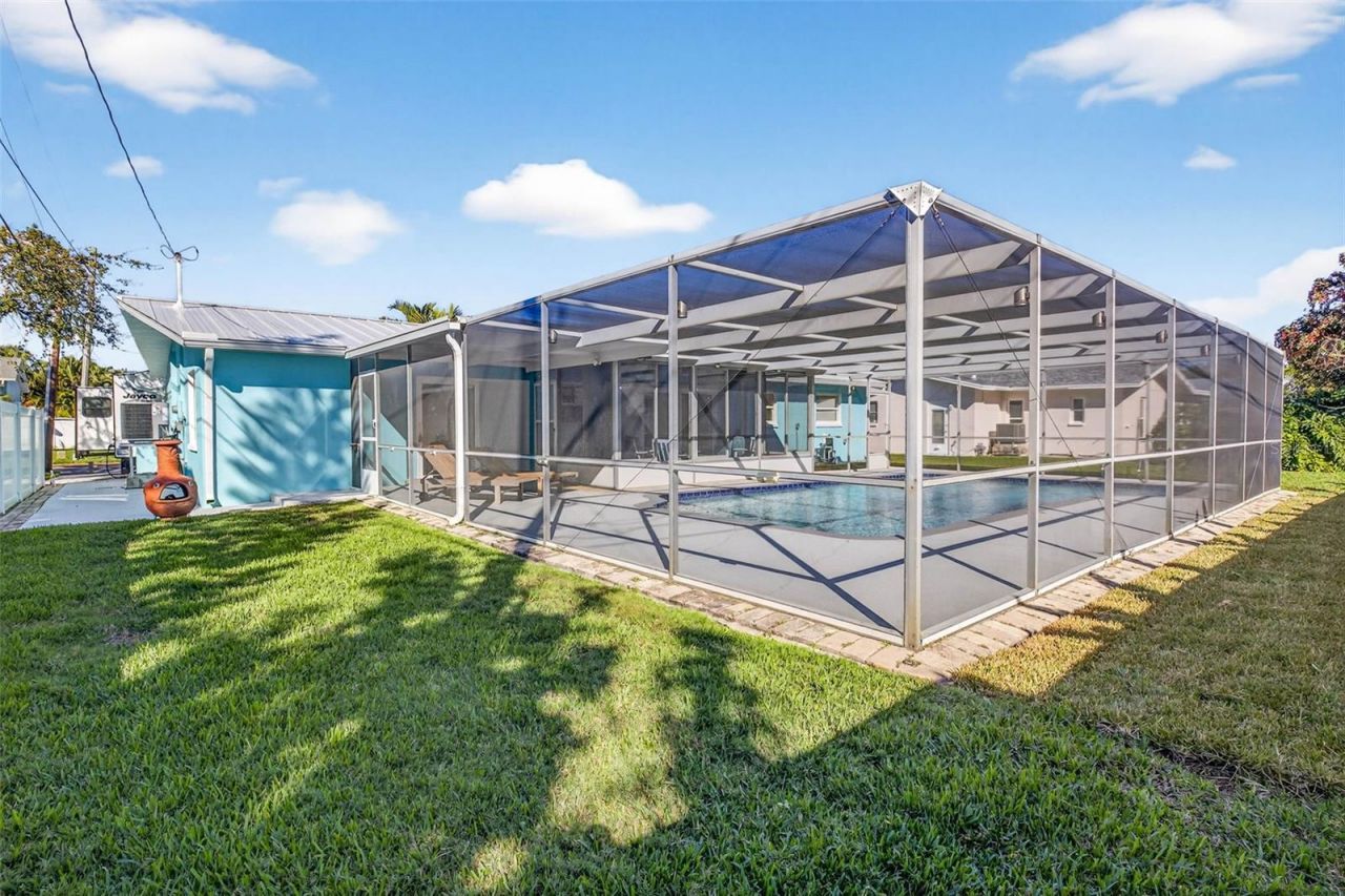 4388 50th Place S, Saint Petersburg, FL 33711 Photo