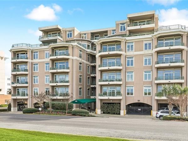 400 METAIRIE HAMMOND Highway, Unit 5E, Metairie, LA 70005