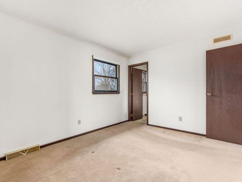 270 W Orange Road, Delaware, OH 43015 Photo 17