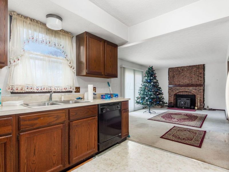 270 W Orange Road, Delaware, OH 43015 Photo 7